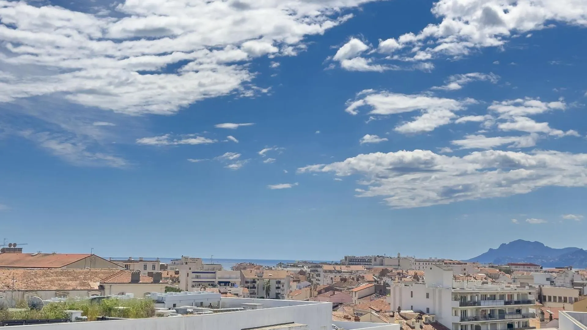 Le Rooftop By Winsome Destination Cannes France